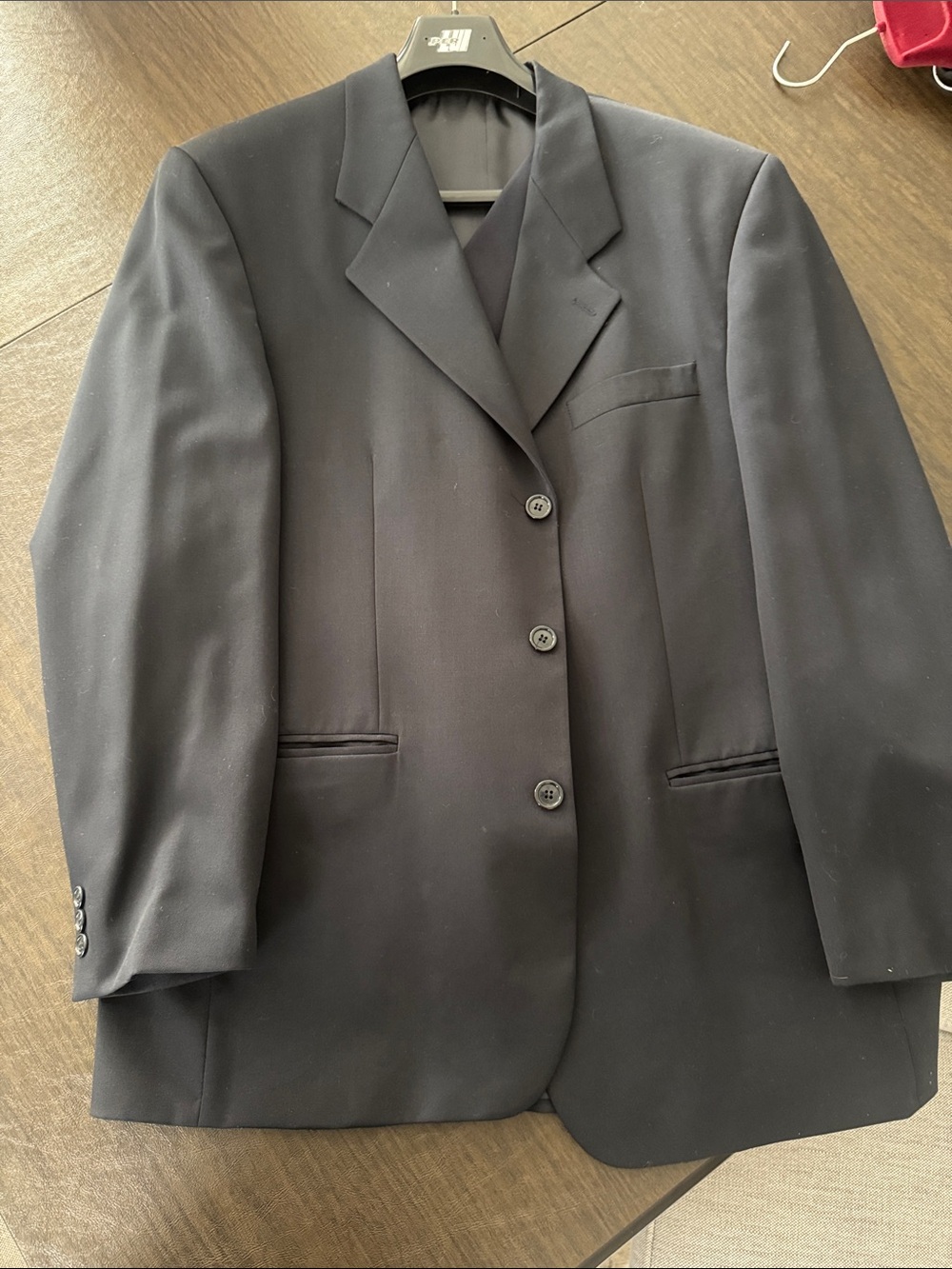 Men's Black Three-Button Tailored Blazer